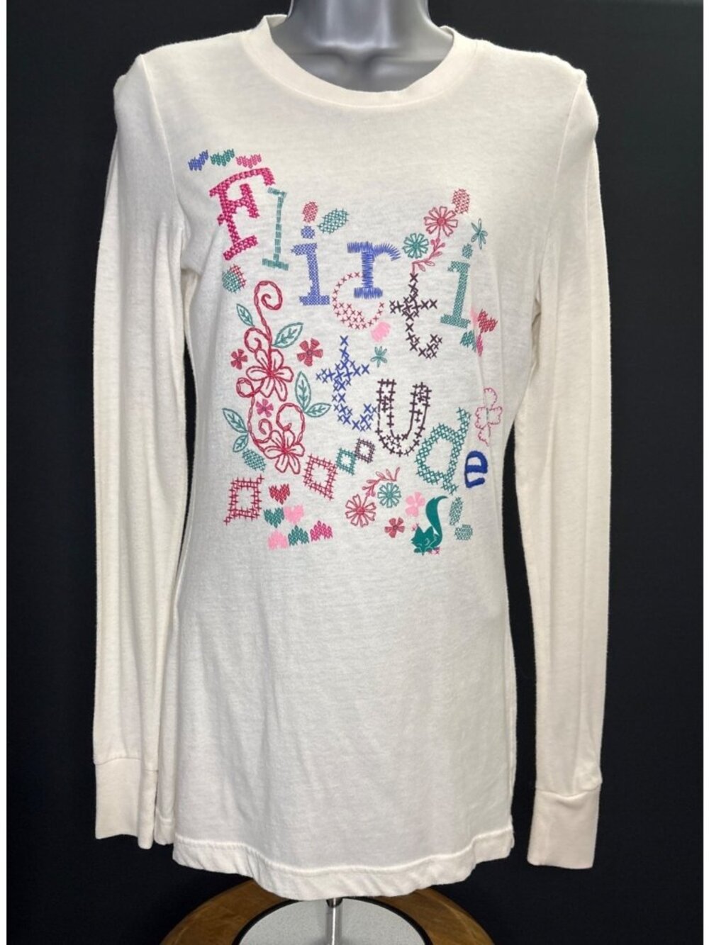 Flirtitude Women's Long Sleeve T-Shirt Heart Flowers Floral Embroidery Size M